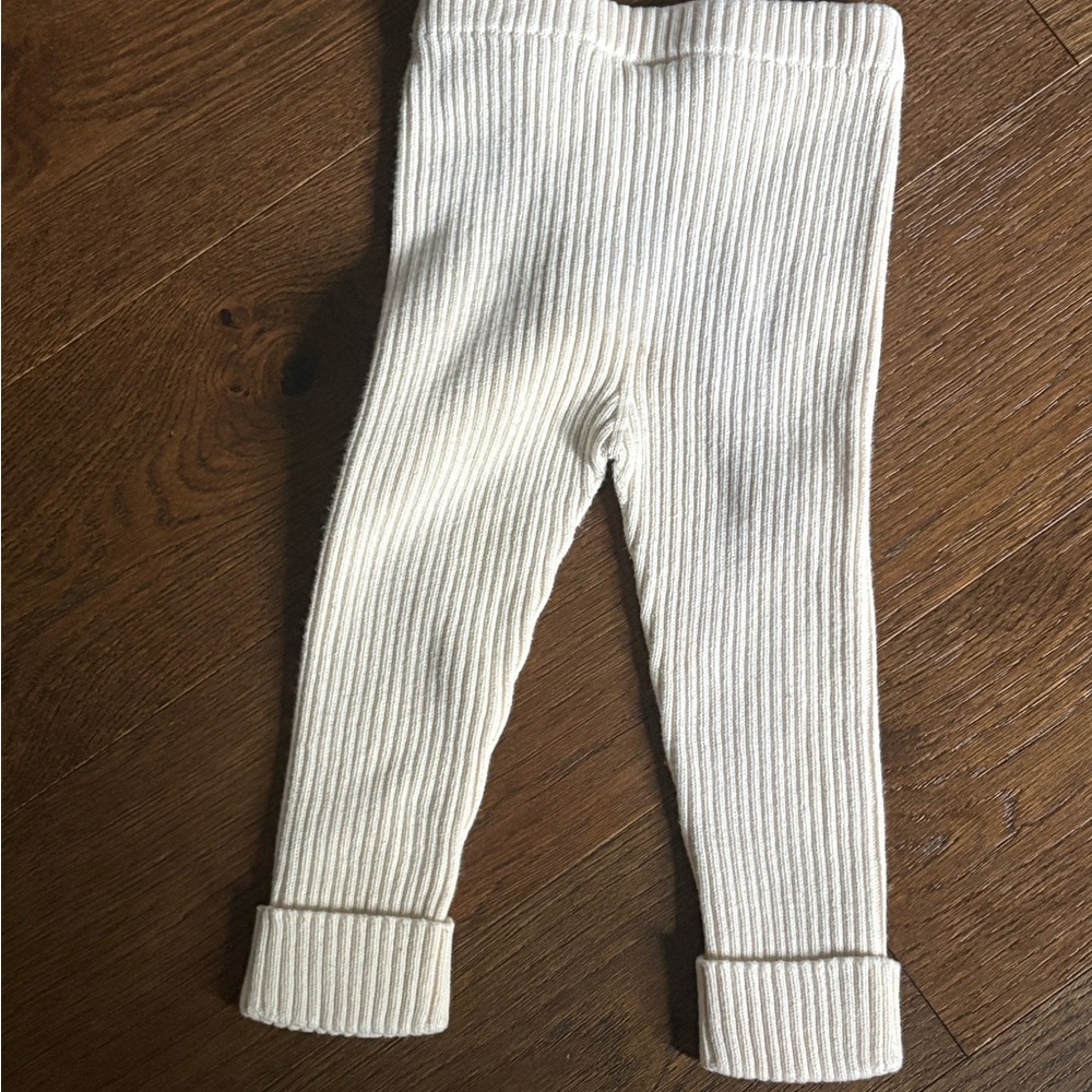 Hanna Andersson Cream Ribbed Leggings